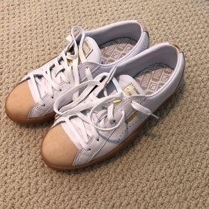 Womens Puma Sneakers